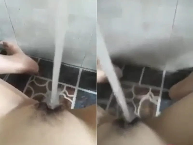 Bồ thẩm du cực mạnh với vòi nước